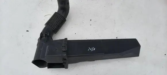 Peugeot 2008 I Intake resonator 9670851680