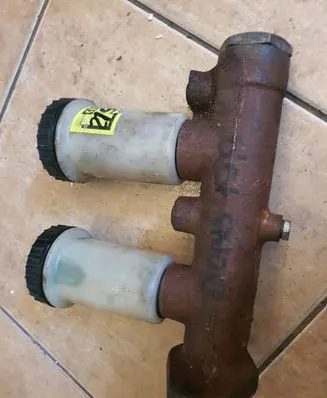 UAZ 3303 Master brake cylinder 