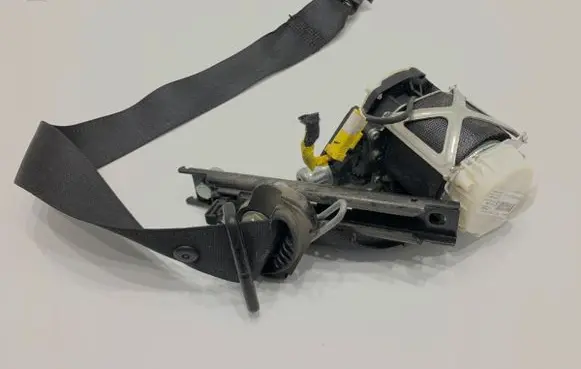 Fiat Bravo Front seatbelt 07354408190