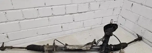 Ford Focus Steering rack 4M5C3550AC