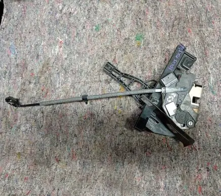 Ford Focus Rear door lock BM51A264B23AA BM51A264A27BK 929637111