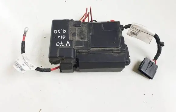 Volvo V70 Fuse module 30659092 31337182