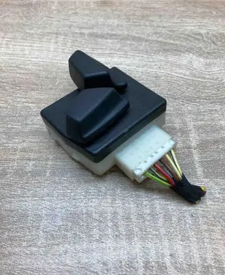 BMW 5 E60 E61 Seat control switch 6958526 WITHPLUG