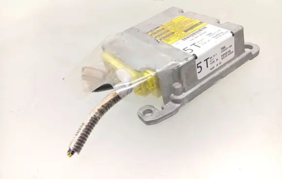 Toyota Auris 150 Airbag control unit/module 8917002560