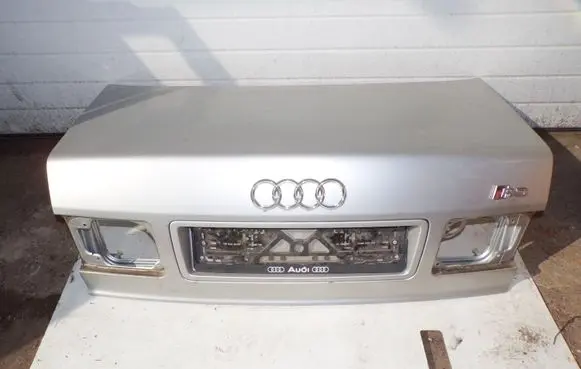 Audi A8 S8 D2 4D Tailgate/trunk/boot lid