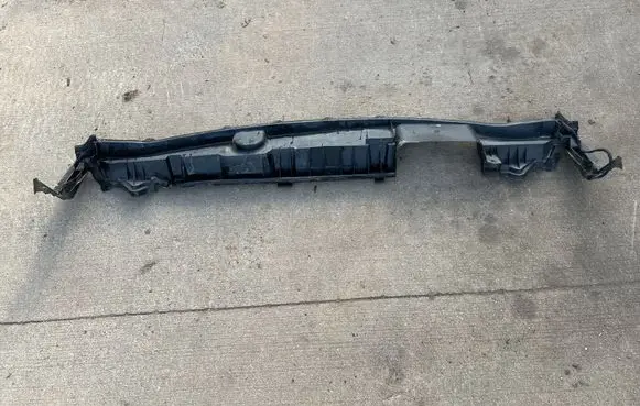 Ford Edge II Wiper trim KT4BR01628AEW