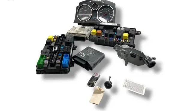 Opel Astra H Engine ECU kit and lock set 0281014452 55566279 1039S22942