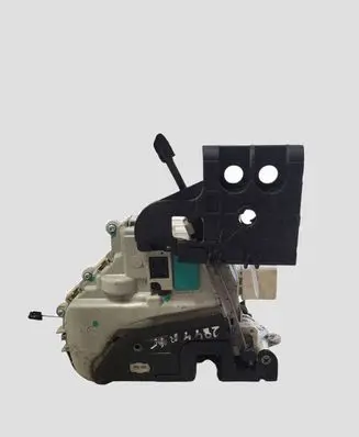Seat Altea Front door lock 1P1837015C
