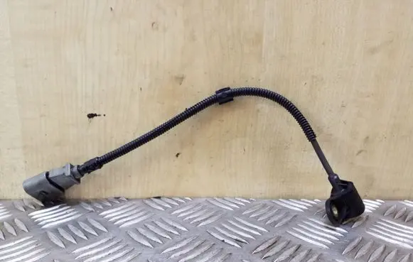 Volkswagen Tiguan Crankshaft position sensor