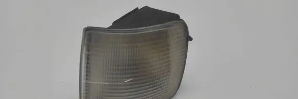 Volkswagen PASSAT B3 Front indicator light 357953049A