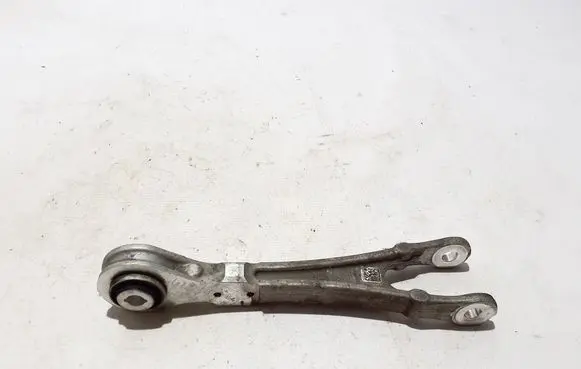 Rear upper control arm/wishbone