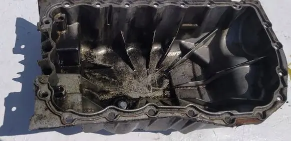 Renault Megane I Oil sump 7700111849 330970781