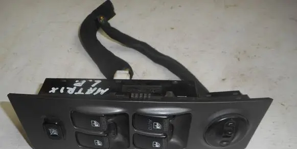 Hyundai Matrix Electric window control switch 9357017100