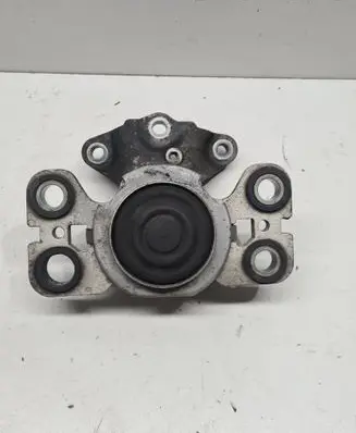 Volvo XC60 Engine mount bracket 31401307