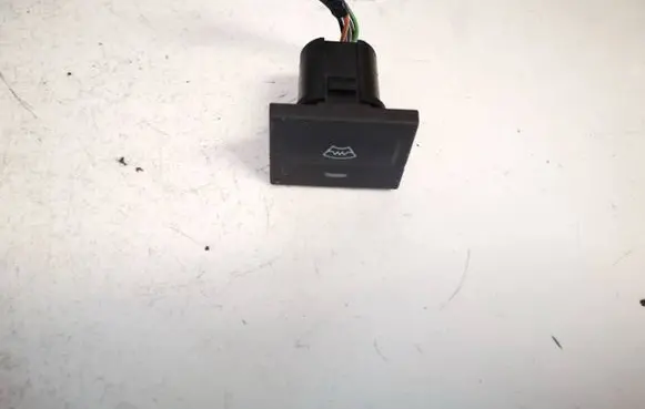 Ford Focus C-MAX Windscreen/window heater switch 3m5t18k574ab 3m5t-18k574-ab