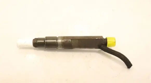 Skoda Octavia Mk1 (1U) Fuel injector