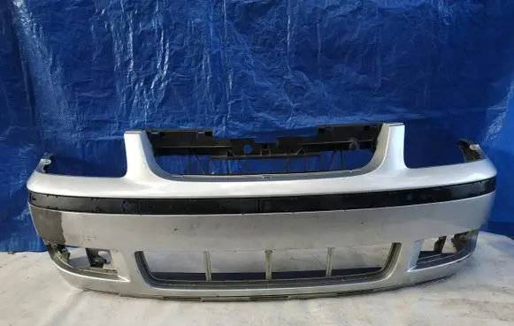 Volkswagen Polo III 6N 6N2 6NF Front bumper