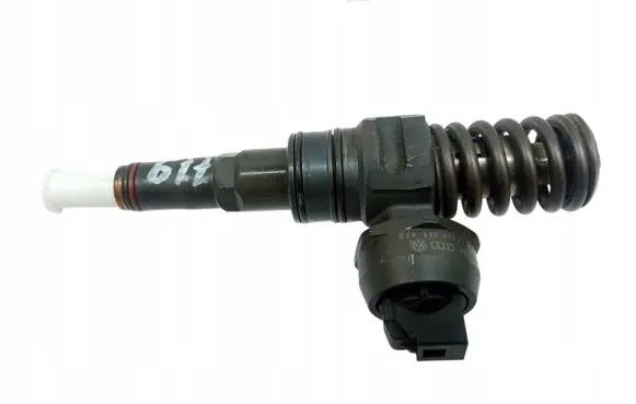 Volkswagen Bora Fuel injector 0414720215