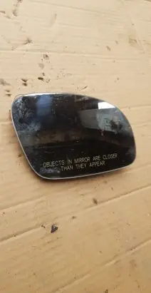 Volkswagen New Beetle Wing mirror glass 067016