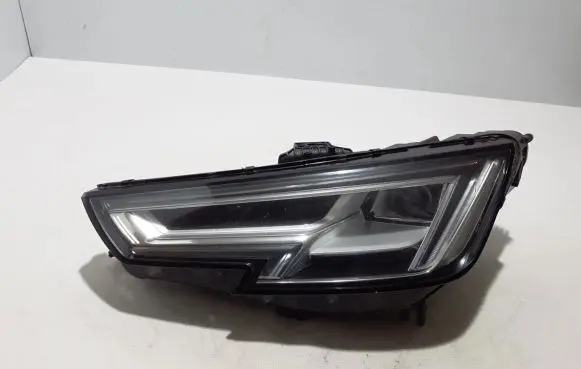 Audi A4 S4 B9 Headlight/headlamp 8W0941033