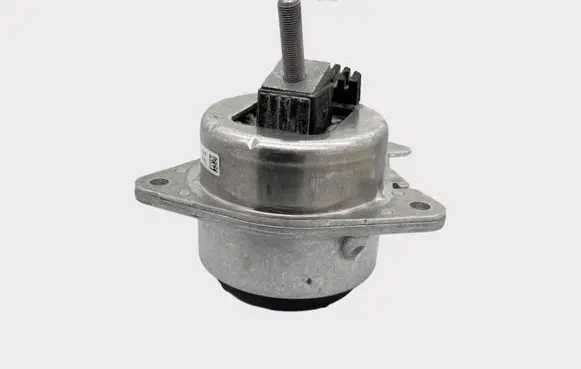 Engine mount bracket