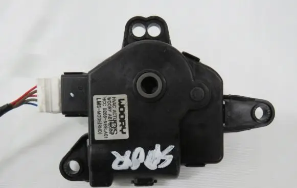 KIA Sportage A/C air flow flap actuator/motor D266NE9LA01