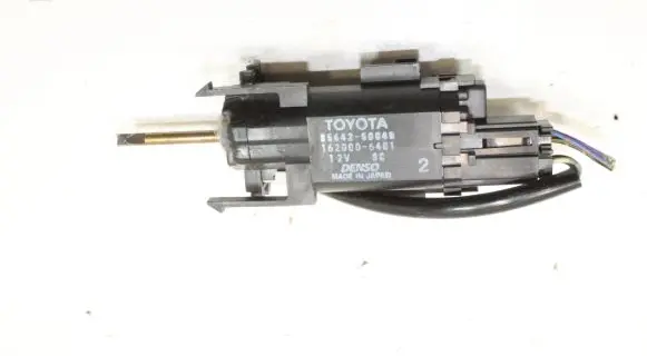 Lexus LS 430 Seat belt height adjuster 8564250040