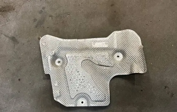 Mercedes-Benz GLS X166 Exhaust heat shield 