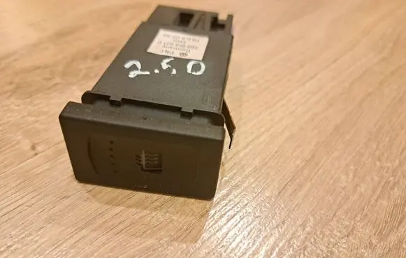 Volkswagen PASSAT B5.5 Windscreen/window heater switch 3B0959621D PA66GF30
