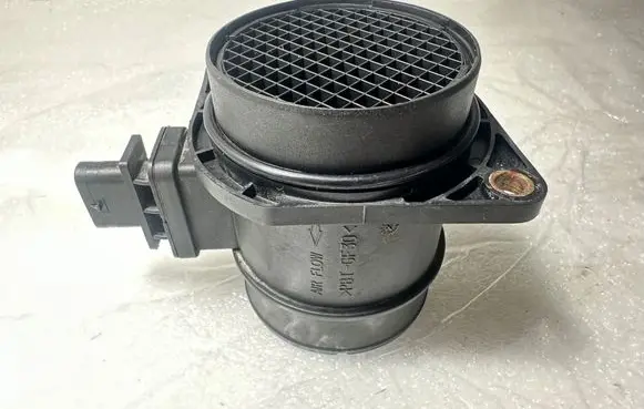 Hyundai i40 Mass air flow meter 9021050002 281642A500 281403317