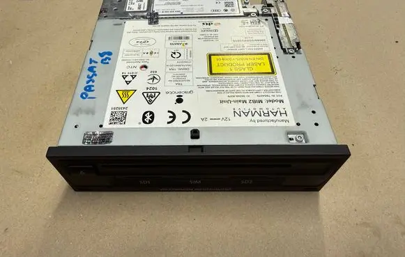 Volkswagen PASSAT B8 CD/DVD changer 5NA035042B
