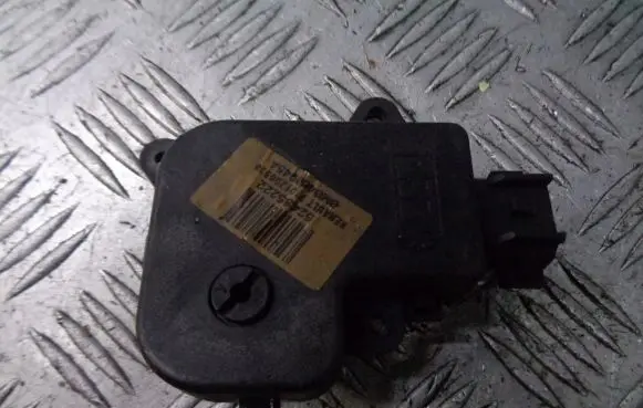 Renault Laguna II A/C air flow flap actuator/motor 52485222