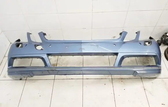 Mercedes-Benz E A207 Front bumper A2078850425
