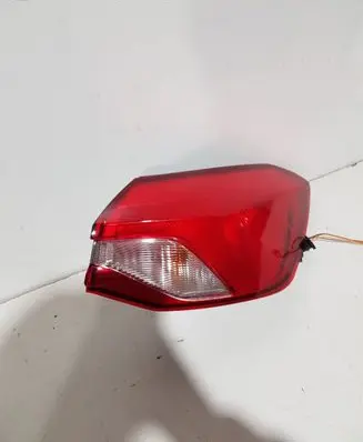 Ford Focus Rear/tail lights JX7B13404CE