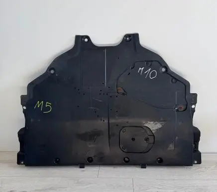 Mazda 6 Engine splash shield/under tray GHR556071