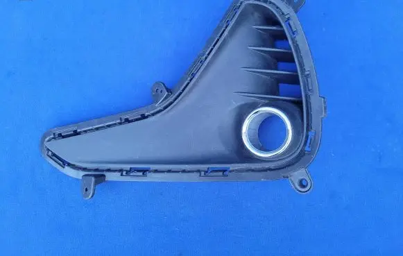Hyundai i10 Front bumper lower grill 86585B9500