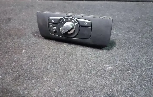 BMW X5 E70 Fog light switch 9134726 61319134726