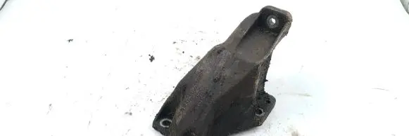 Audi A4 S4 B5 8D Engine mounting bracket 8D0199307L