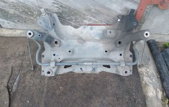 Peugeot 508 Front subframe