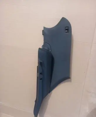 Mercedes-Benz A W176 (D) pillar trim (bottom) A1766900525