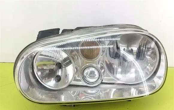 Volkswagen Golf IV Headlight/headlamp