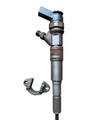 BMW 5 E60 E61 Fuel injector 7793836