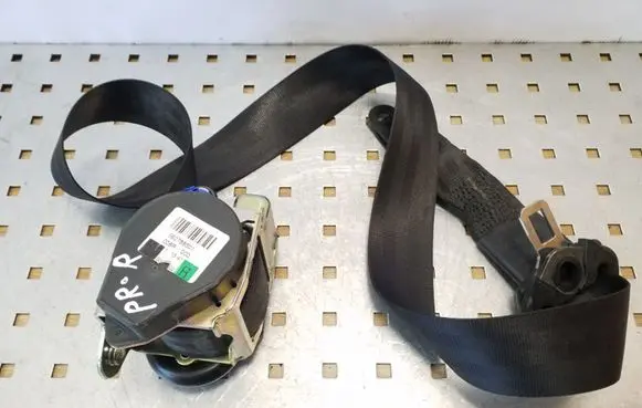 Audi A4 S4 B7 8E 8H Front seatbelt 8E0857706F