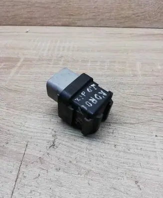Toyota Corolla E120 E130 Glow plug pre-heat relay 2861067010 1567008671