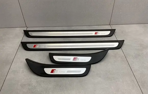 Audi Q5 SQ5 8R sill trim set (inner) 8R0853375G 8R0853376G 8R0853374