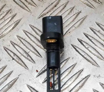 Audi Q5 SQ5 Oil temperature sensor 06B905379D