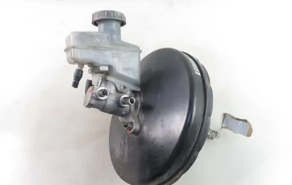 Suzuki Grand Vitara II Brake booster 0204023129