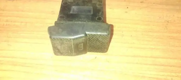 Fog light switch