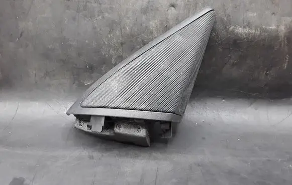 Mercedes-Benz CLS C219 Front door high frequency speaker A2197250298