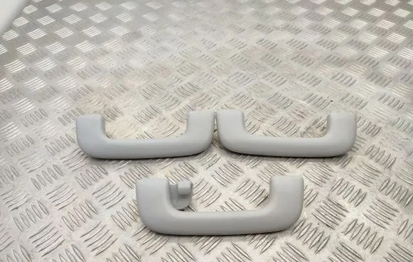 Hyundai i20 (BC3 BI3) A set of handles for the ceiling 85342M0100 85342M0200